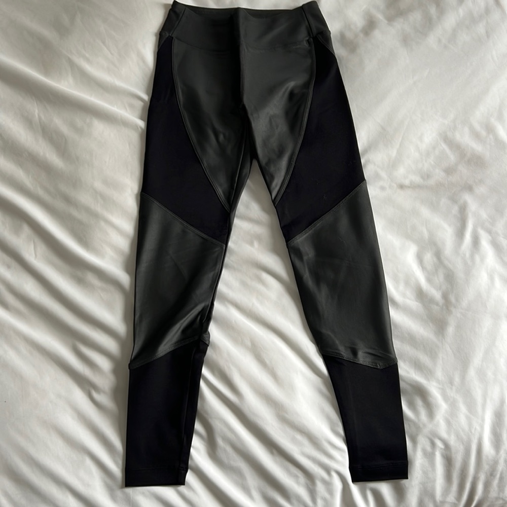 Koral Leggings